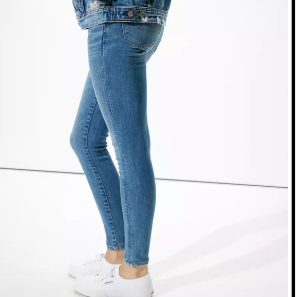 AE Jeans - Picture 4 of 8